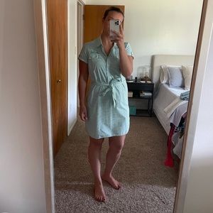 Vineyard Vines stripe dress size 8